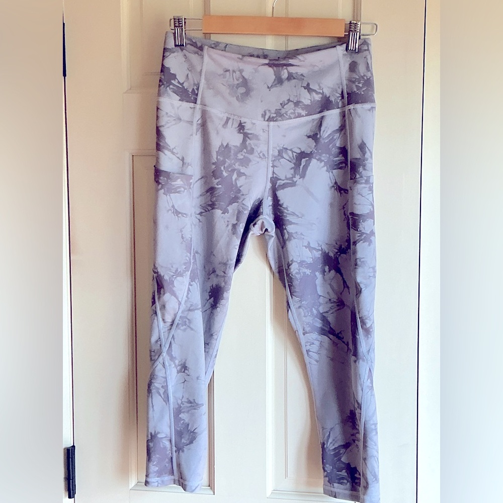 Promover Grey and Charcoal High Waist Capri Leggings